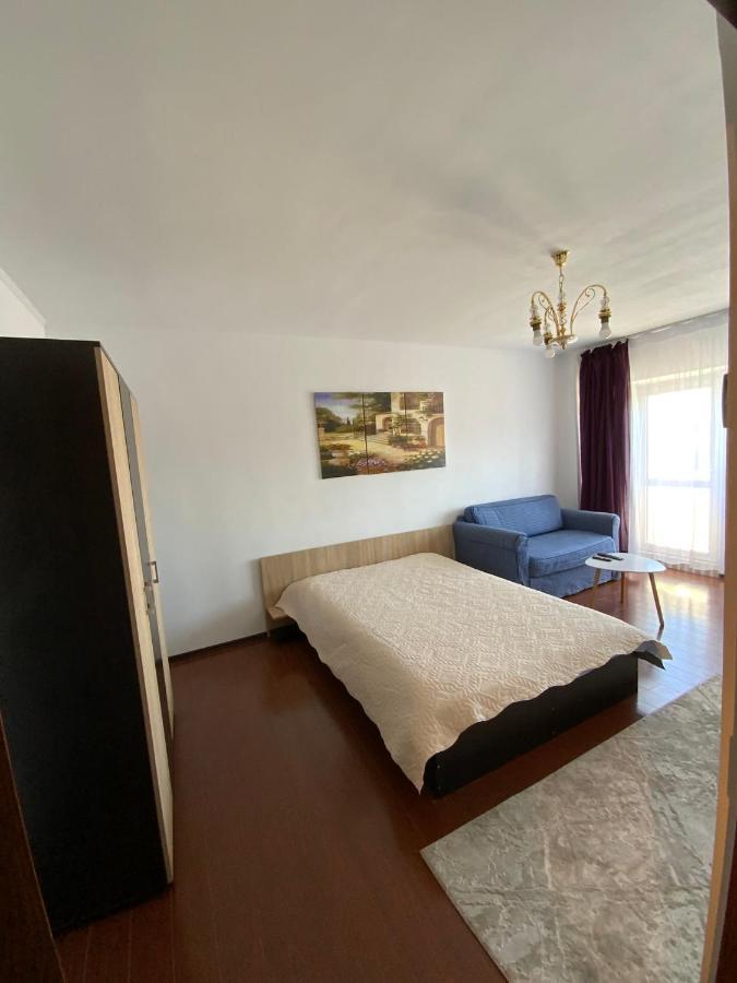 Le Garcon De Adi-Cosy,Quiet,Spatious Studio Букурещ Екстериор снимка